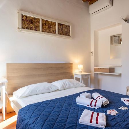 Tipica Cozy House + Parking! Apartment Florence Exterior photo